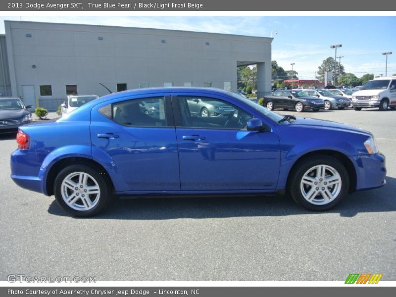 True Blue Pearl / Black/Light Frost Beige 2013 Dodge Avenger SXT