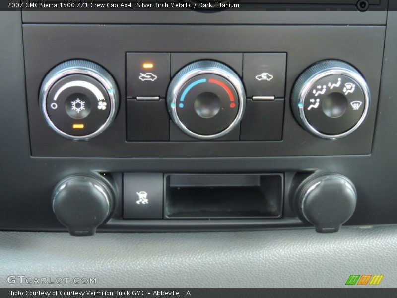 Silver Birch Metallic / Dark Titanium 2007 GMC Sierra 1500 Z71 Crew Cab 4x4