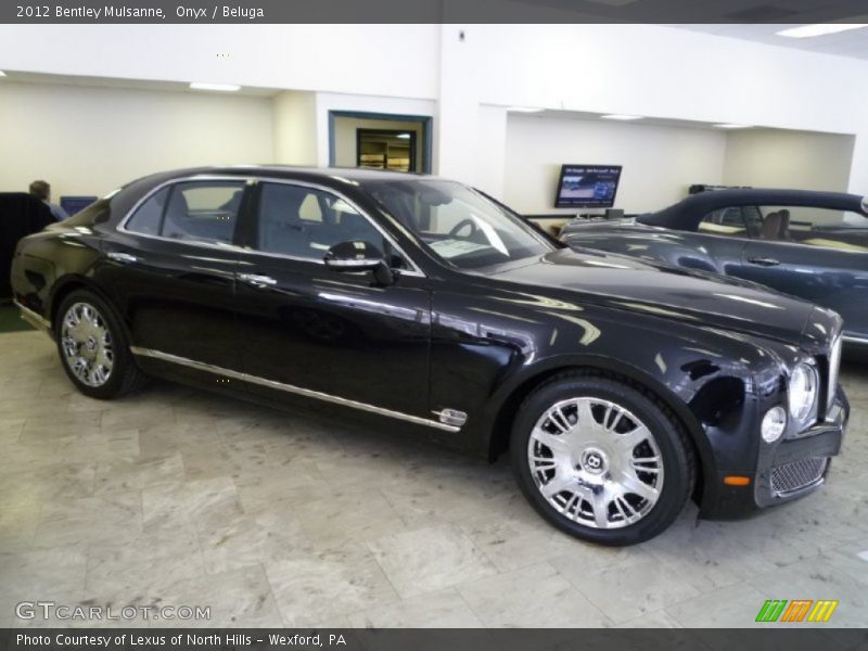 Front 3/4 View of 2012 Mulsanne 