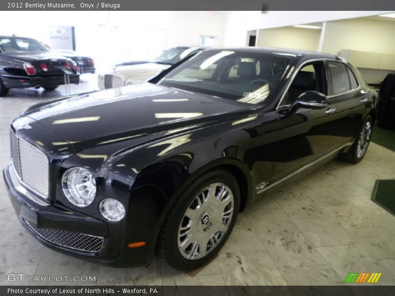 Front 3/4 View of 2012 Mulsanne 