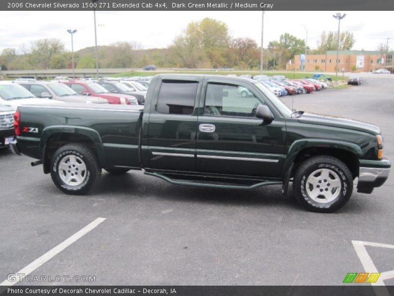 Dark Green Metallic / Medium Gray 2006 Chevrolet Silverado 1500 Z71 Extended Cab 4x4