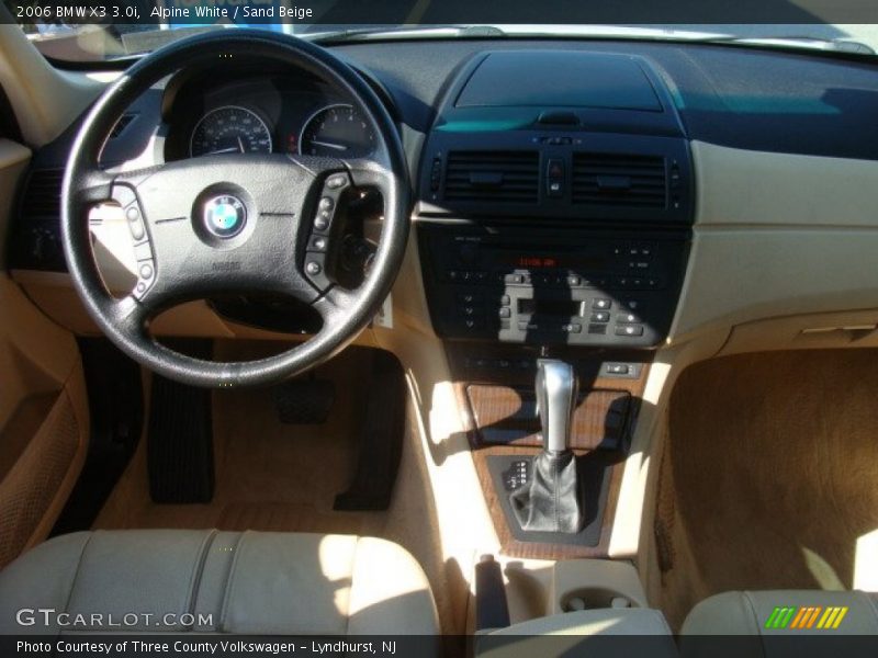 Alpine White / Sand Beige 2006 BMW X3 3.0i