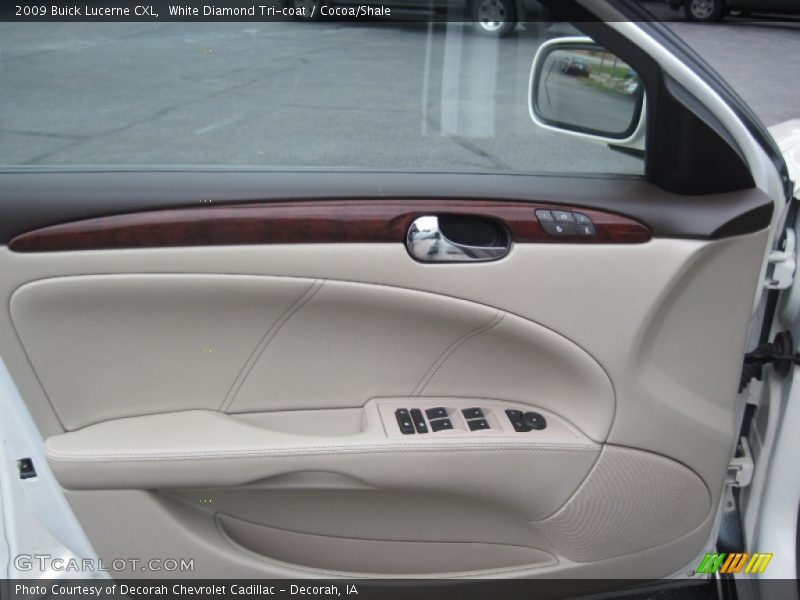 White Diamond Tri-coat / Cocoa/Shale 2009 Buick Lucerne CXL