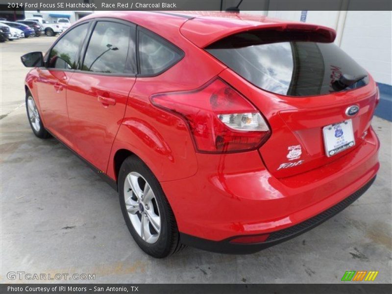 Race Red / Charcoal Black 2014 Ford Focus SE Hatchback