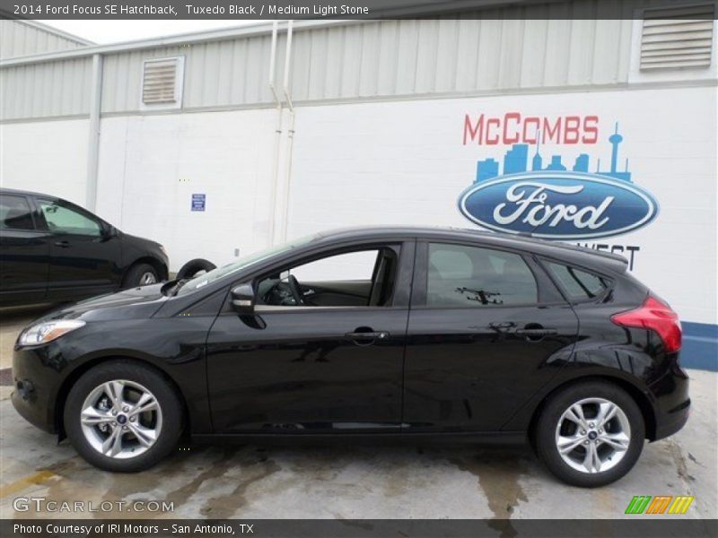 Tuxedo Black / Medium Light Stone 2014 Ford Focus SE Hatchback