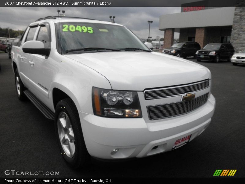 Summit White / Ebony 2007 Chevrolet Avalanche LTZ 4WD