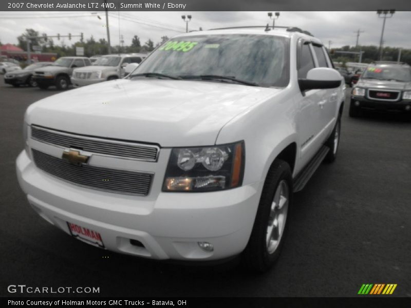 Summit White / Ebony 2007 Chevrolet Avalanche LTZ 4WD