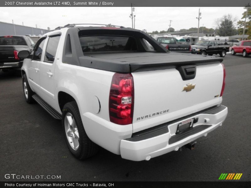 Summit White / Ebony 2007 Chevrolet Avalanche LTZ 4WD