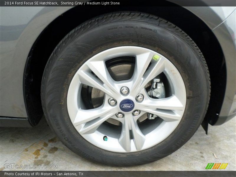 Sterling Gray / Medium Light Stone 2014 Ford Focus SE Hatchback
