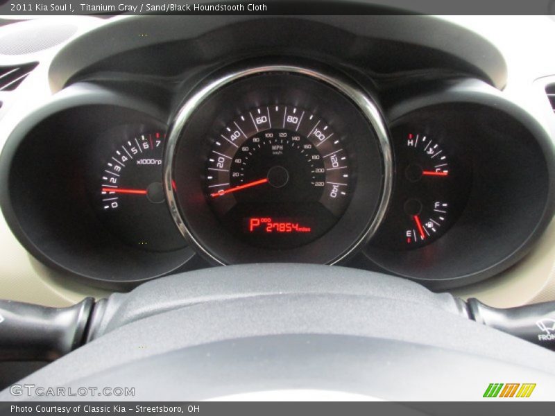 Titanium Gray / Sand/Black Houndstooth Cloth 2011 Kia Soul !