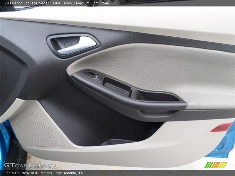 Blue Candy / Medium Light Stone 2014 Ford Focus SE Sedan