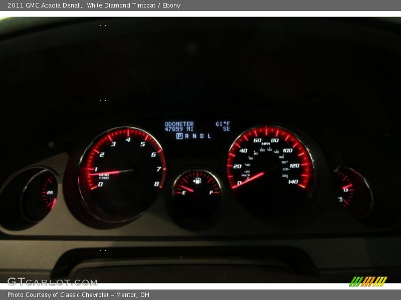 White Diamond Tintcoat / Ebony 2011 GMC Acadia Denali