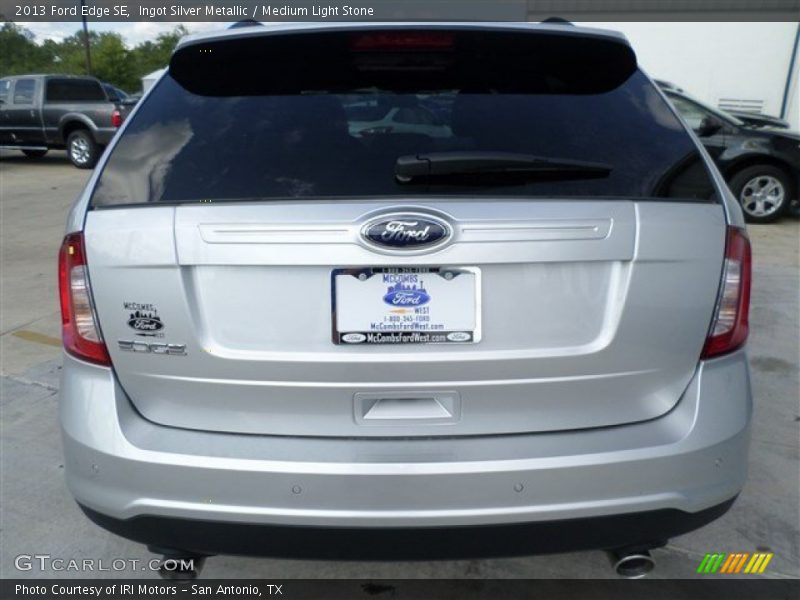 Ingot Silver Metallic / Medium Light Stone 2013 Ford Edge SE
