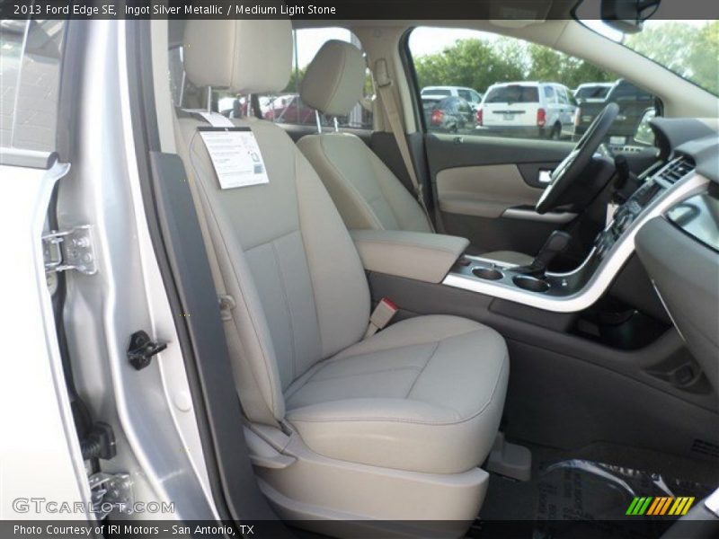 Ingot Silver Metallic / Medium Light Stone 2013 Ford Edge SE