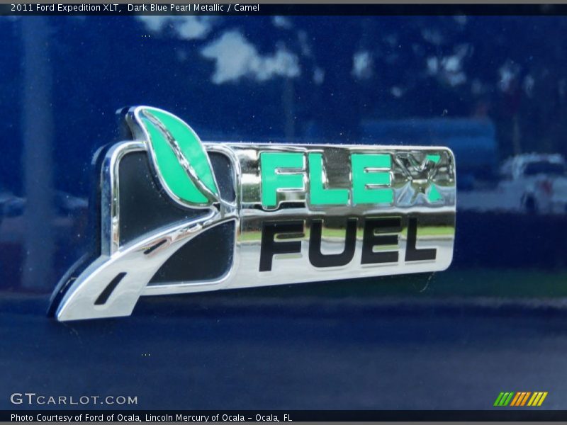 Dark Blue Pearl Metallic / Camel 2011 Ford Expedition XLT