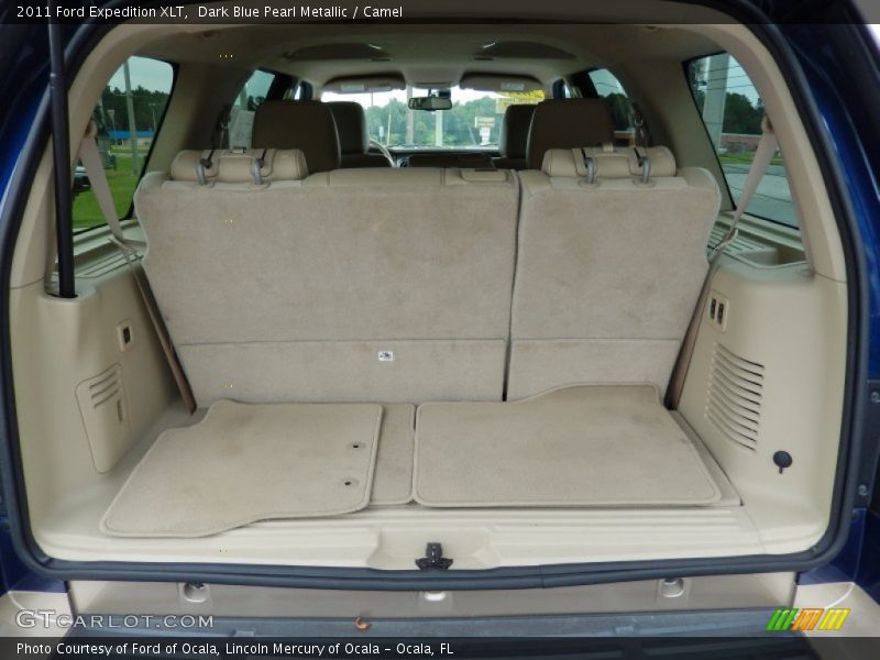 Dark Blue Pearl Metallic / Camel 2011 Ford Expedition XLT