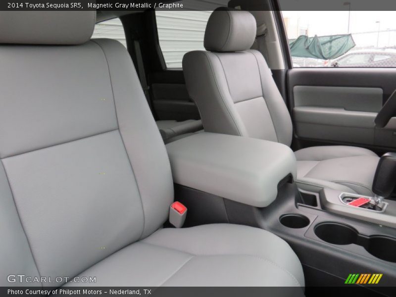 Magnetic Gray Metallic / Graphite 2014 Toyota Sequoia SR5