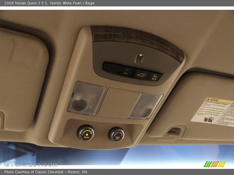 Nordic White Pearl / Beige 2009 Nissan Quest 3.5 S