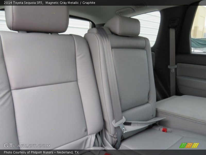 Magnetic Gray Metallic / Graphite 2014 Toyota Sequoia SR5