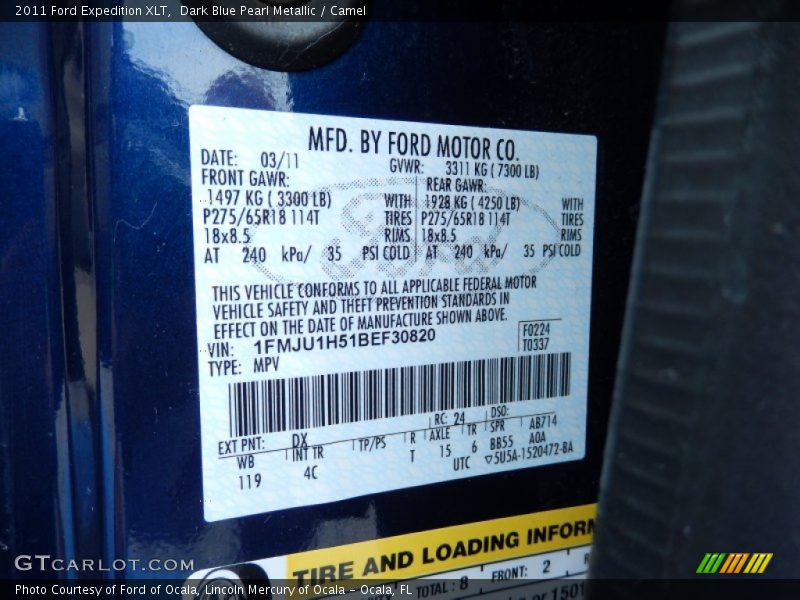 Dark Blue Pearl Metallic / Camel 2011 Ford Expedition XLT