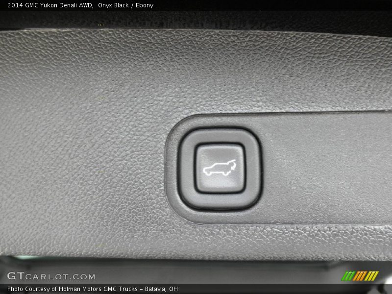 Onyx Black / Ebony 2014 GMC Yukon Denali AWD