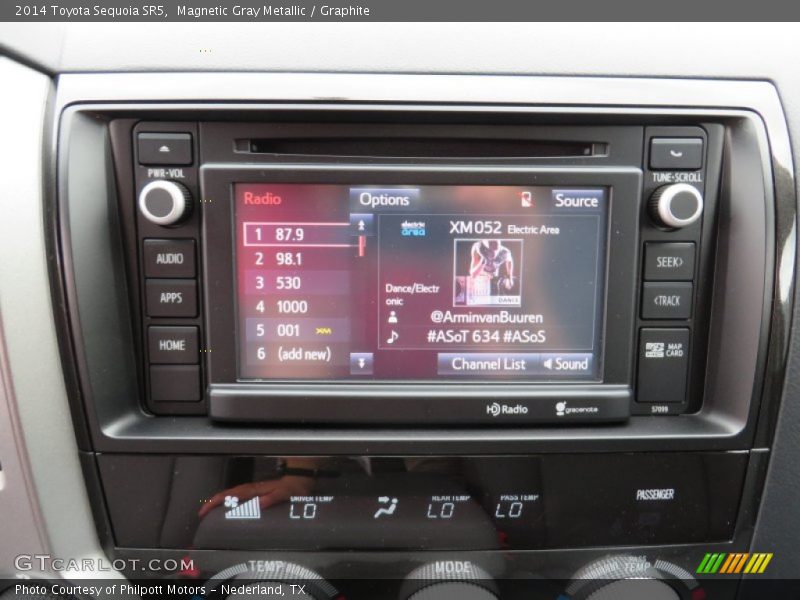 Magnetic Gray Metallic / Graphite 2014 Toyota Sequoia SR5
