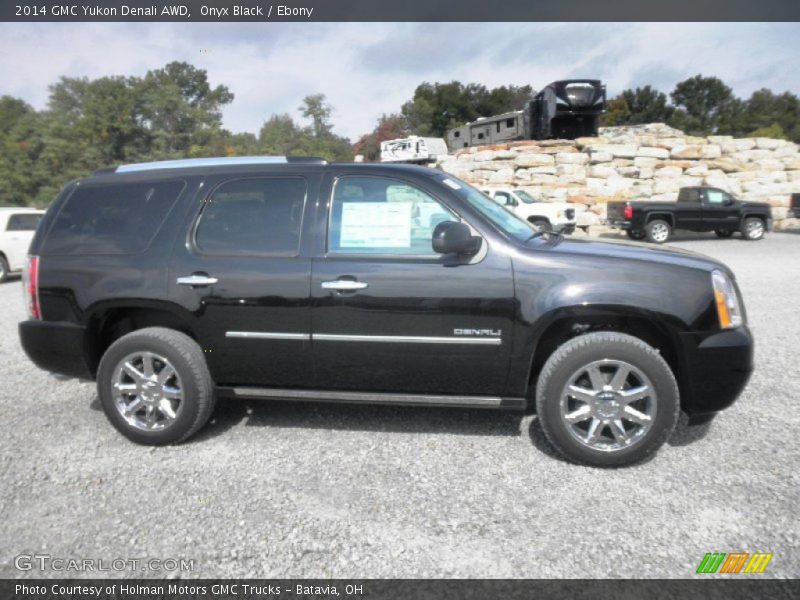  2014 Yukon Denali AWD Onyx Black