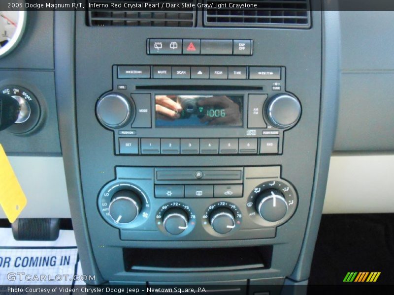Inferno Red Crystal Pearl / Dark Slate Gray/Light Graystone 2005 Dodge Magnum R/T