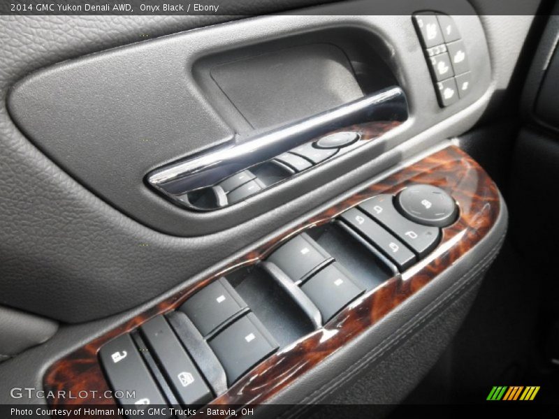 Onyx Black / Ebony 2014 GMC Yukon Denali AWD