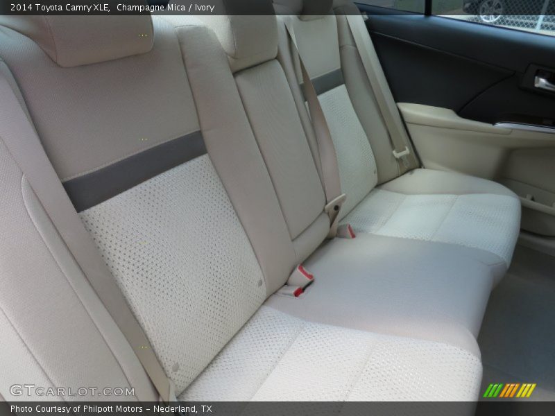Champagne Mica / Ivory 2014 Toyota Camry XLE