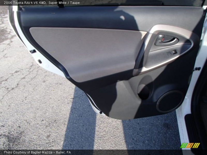 Super White / Taupe 2006 Toyota RAV4 V6 4WD
