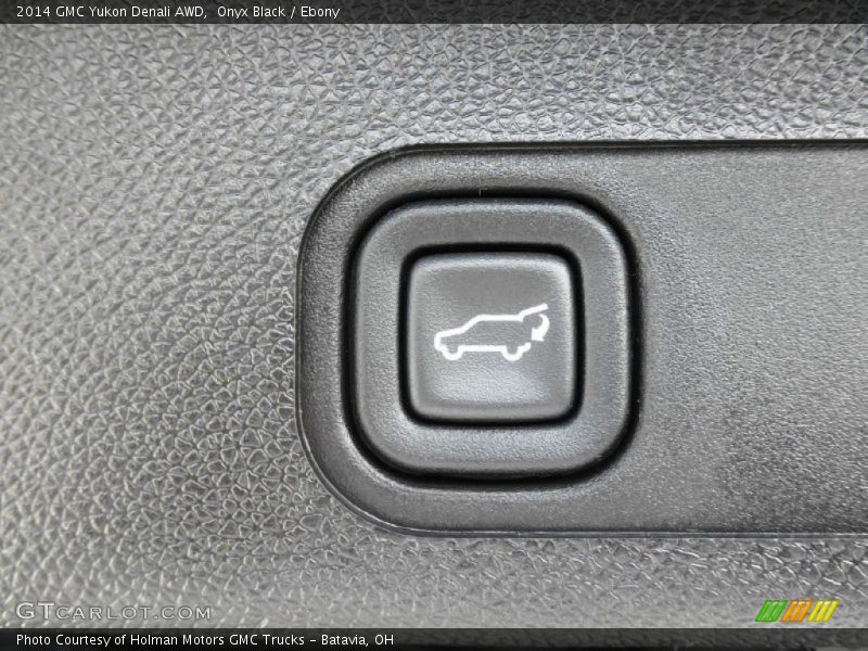 Onyx Black / Ebony 2014 GMC Yukon Denali AWD