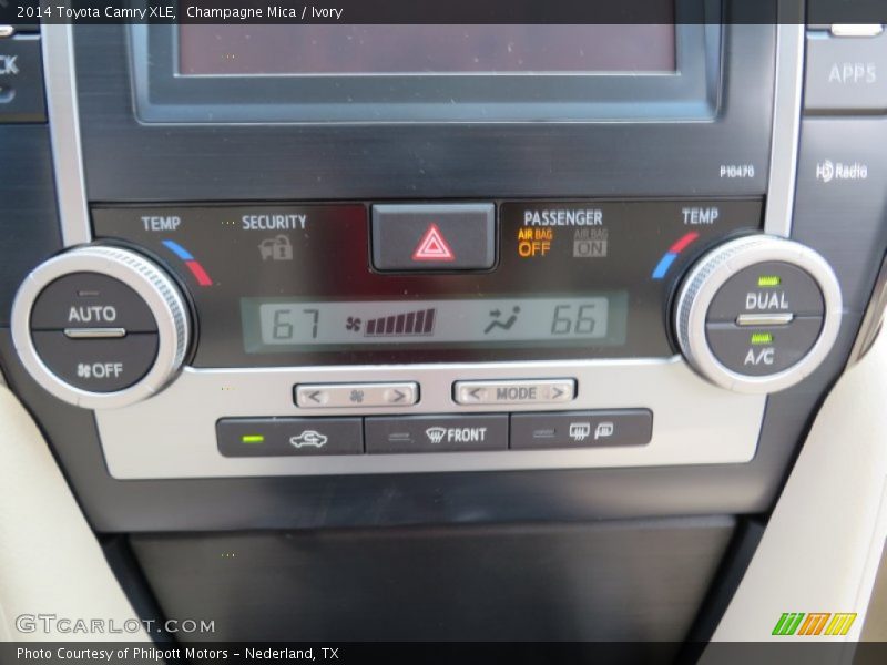 Champagne Mica / Ivory 2014 Toyota Camry XLE