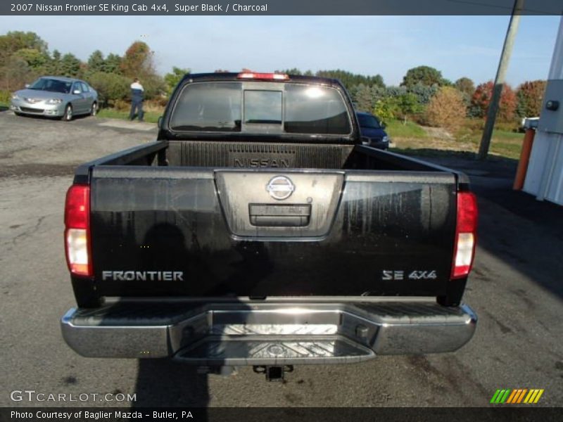 Super Black / Charcoal 2007 Nissan Frontier SE King Cab 4x4