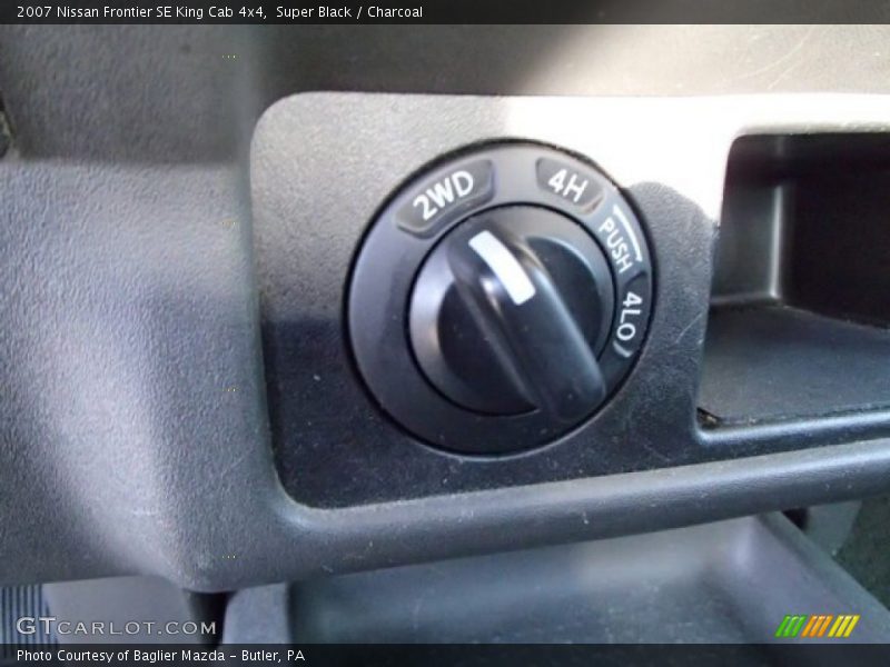 Super Black / Charcoal 2007 Nissan Frontier SE King Cab 4x4