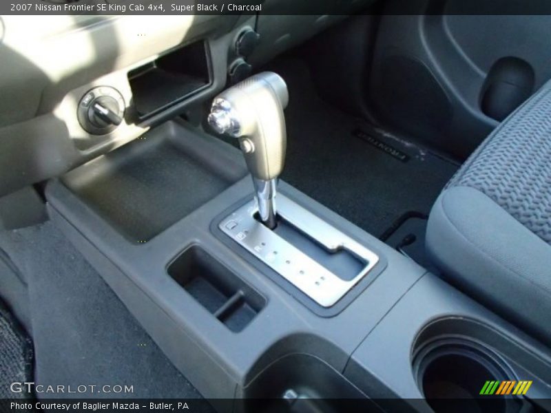 Super Black / Charcoal 2007 Nissan Frontier SE King Cab 4x4