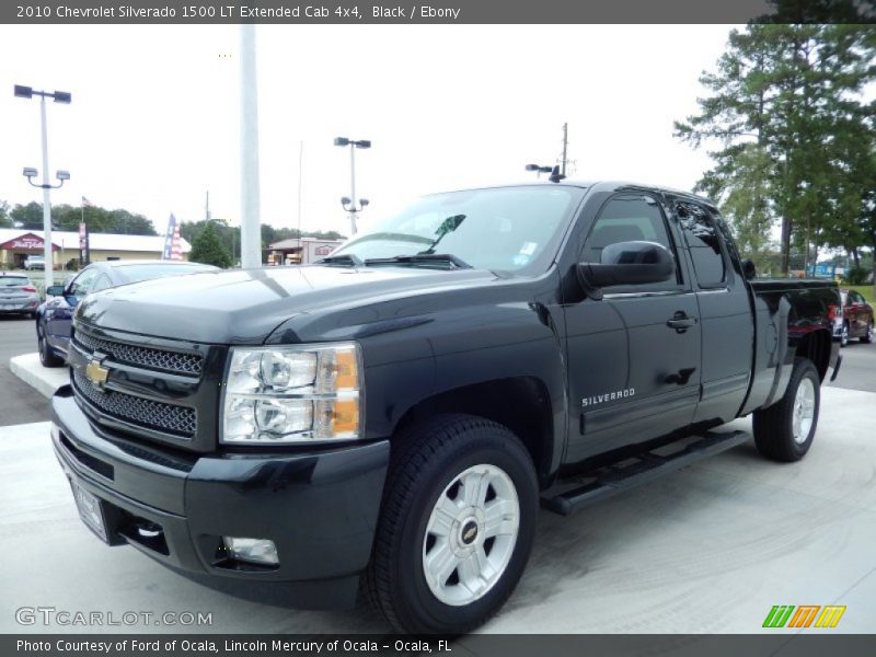 Front 3/4 View of 2010 Silverado 1500 LT Extended Cab 4x4