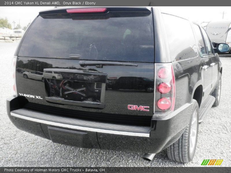 Onyx Black / Ebony 2014 GMC Yukon XL Denali AWD