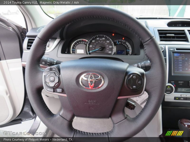 Magnetic Gray Metallic / Ash 2014 Toyota Camry XLE