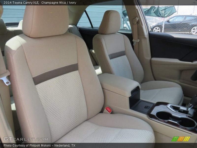 Champagne Mica / Ivory 2014 Toyota Camry XLE