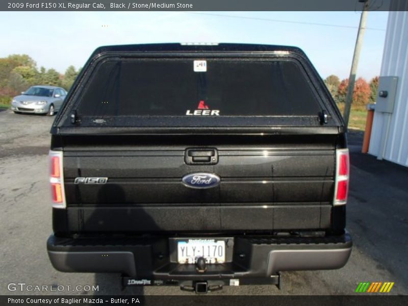 Black / Stone/Medium Stone 2009 Ford F150 XL Regular Cab