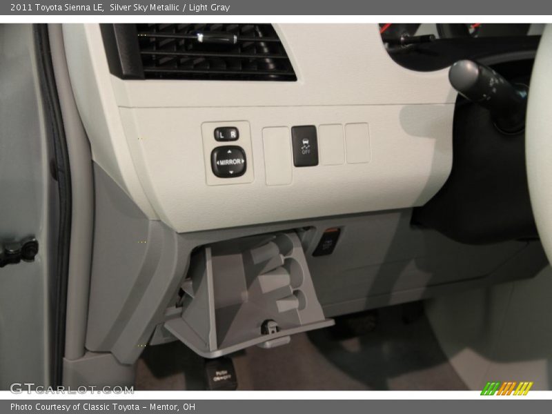 Silver Sky Metallic / Light Gray 2011 Toyota Sienna LE