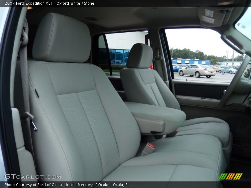 Oxford White / Stone 2007 Ford Expedition XLT