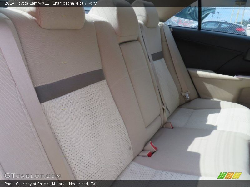 Champagne Mica / Ivory 2014 Toyota Camry XLE