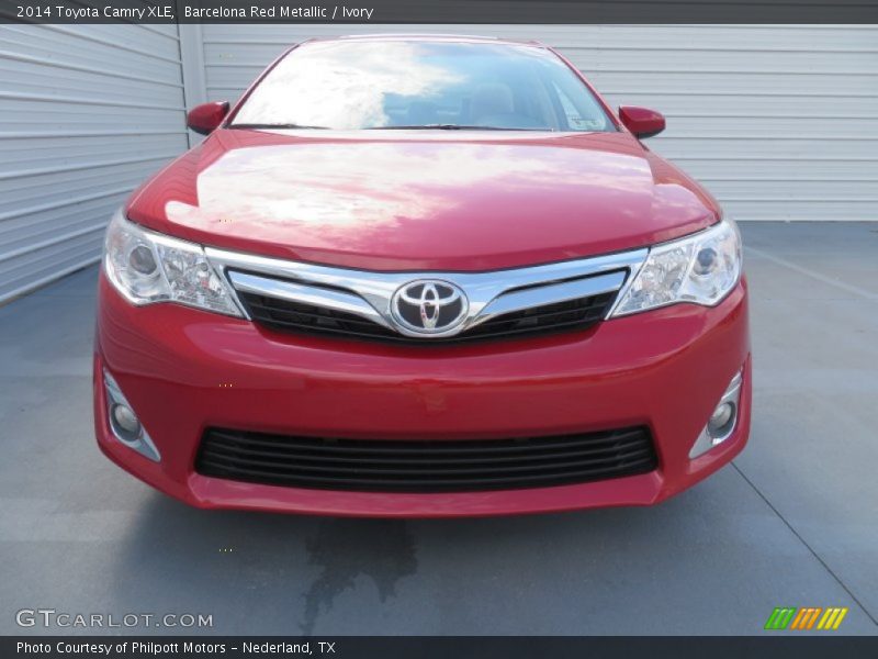 Barcelona Red Metallic / Ivory 2014 Toyota Camry XLE