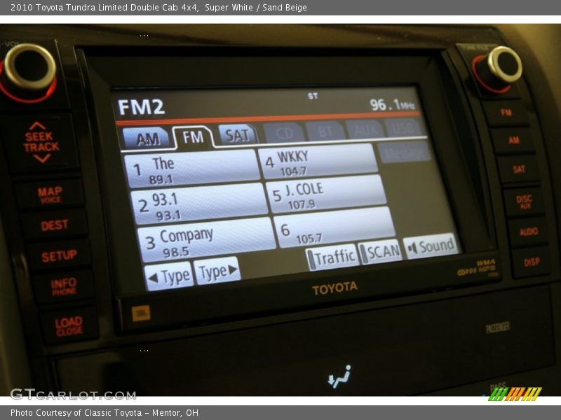 Super White / Sand Beige 2010 Toyota Tundra Limited Double Cab 4x4
