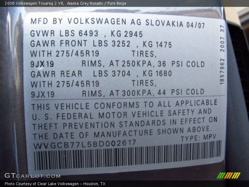 Alaska Grey Metallic / Pure Beige 2008 Volkswagen Touareg 2 V8