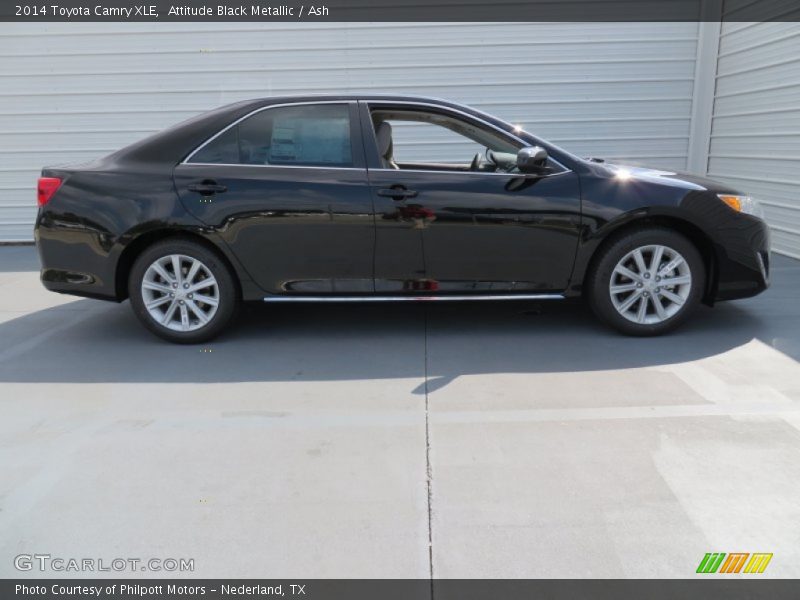 Attitude Black Metallic / Ash 2014 Toyota Camry XLE
