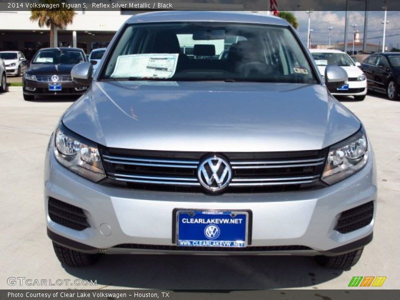 Reflex Silver Metallic / Black 2014 Volkswagen Tiguan S