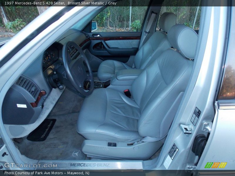 Front Seat of 1997 S 420 Sedan
